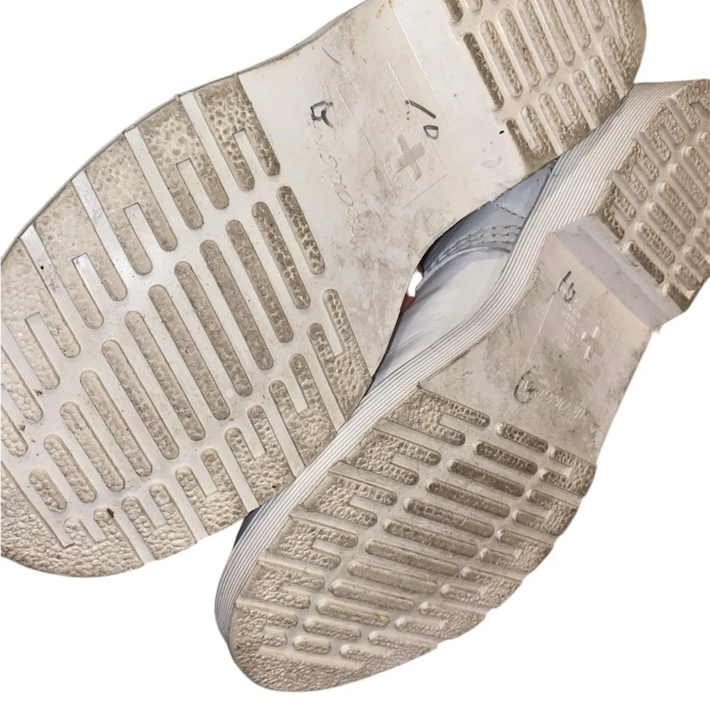 Dr. Martens 1460 Pascal Unisex - Mono White Leather Boot - Gorpcore - lug -